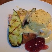 エッグベネディクト～！