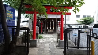 とても小さな神社