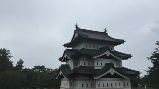 弘前城