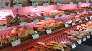 1番人気は食パン！