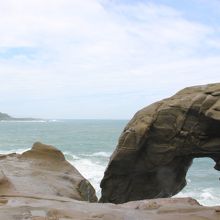 一躍、人気観光地となった“象鼻岩”