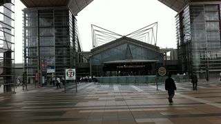 いろんな催事ごとがてんこ盛り　巨大展示場です！