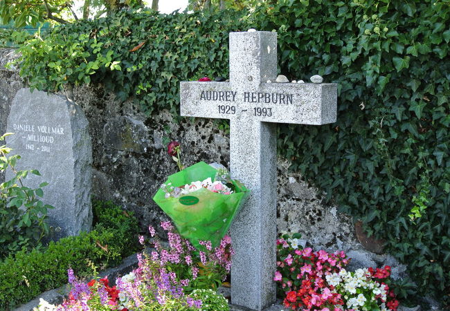 オードリー ヘプバーンの墓