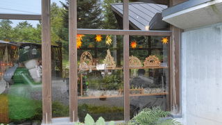 木のおもちゃで遊べました