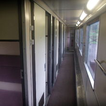 通路の様子。懐かしい風景ですね！