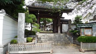 境内に大イチョウがあるお寺