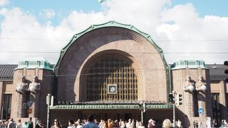 ヘルシンキの玄関