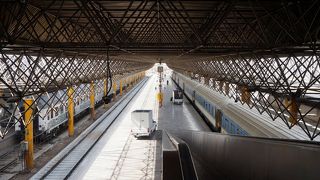 テヘランの陸の玄関口