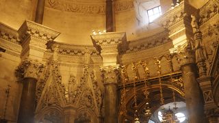 大聖堂よりも鐘楼の方が好きでした