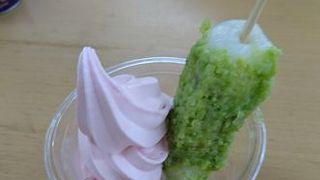 休憩で「ずんだだんご＆ももソフト」