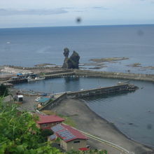 ”海のプール”の遠景