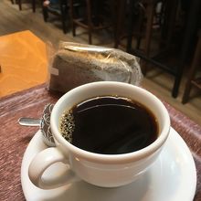 コーヒーとシフォンケーキ