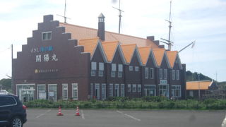 併設の海の駅内にも是非ご注目下さい