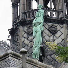 ノートル ダム寺院 