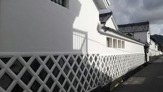白い壁の城下町