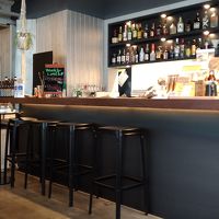 カフェ内観などです