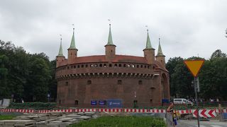 お城の一部のような形が印象的でした