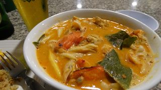 チャーハンもトムヤムクンも最高!