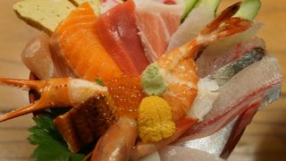 この日も予約でいっぱいだったのですが