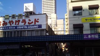 観光客向けの市場