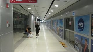 島式１面２線ホーム