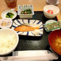 和朝食にはラヂウム玉子つき