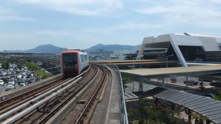 金海軽電鉄の空港駅です