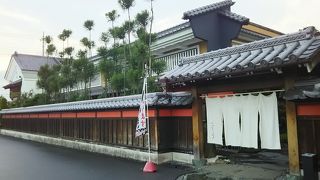 落ち着いた個室でゆっくり。