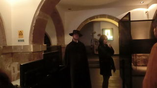 ワイン倉庫の見学と試飲