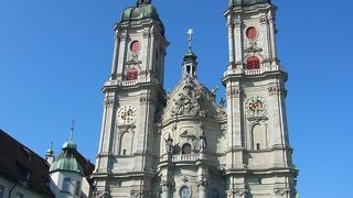 世界遺産の修道院