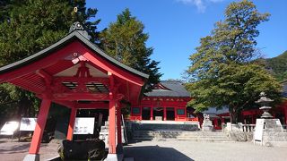 雰囲気のよいところにあるんですね。