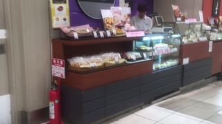 ドンク系列のスィートポテトのお店です☆