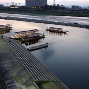 旅情溢れる長良川の夜
