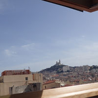 ノートルダム・ド・ラ・ギャルド教会が見えます(^_^)