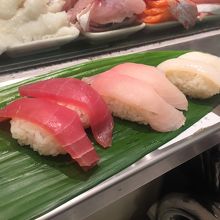 マグロ、ビンチョウ、スルメ