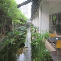 The Boulevard - A St Giles Hot