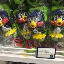 最新グッズ写真更新 めちゃ可愛いつば九郎グッズ 東京土産もアリ By Berber 東京ヤクルトスワローズオフィシャルグッズショップ スタジアム通り店 のクチコミ フォートラベル