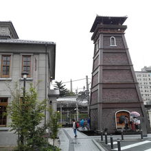 時の鐘と入り口