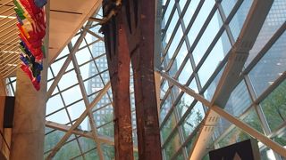 アプリで日本語解説をききながらまわれます