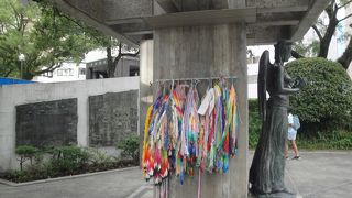 原爆ドームのそばにあります