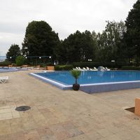 メトロポール・レーク・リゾートのプールです。