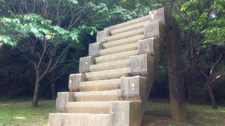 １２段のコンクリート製階段