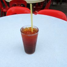 まず飲み物到着