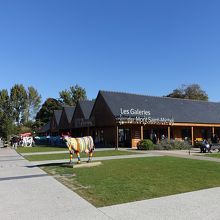 メインストリート沿い。