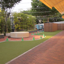 フレンドリースクエア（アシカなどのパフォーマンス）