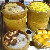 朝食バイキング　マッシュルーム型の点心はよくできている