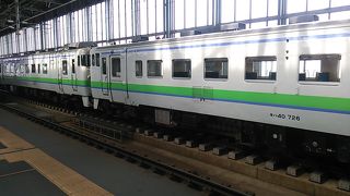 ２両編成で運転される列車もあります