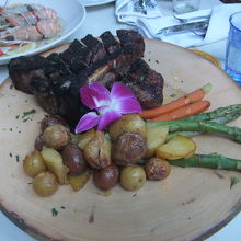 Ｔボーンステーキ