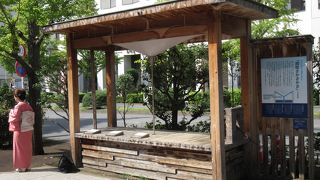 雨水が貯められています