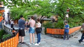 「祇園白川」　京風情が漂う町並み